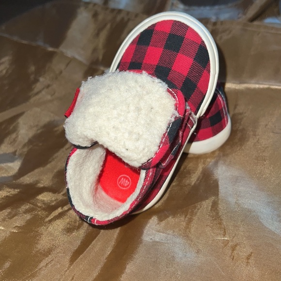 Elmo - Picture 3 of 6